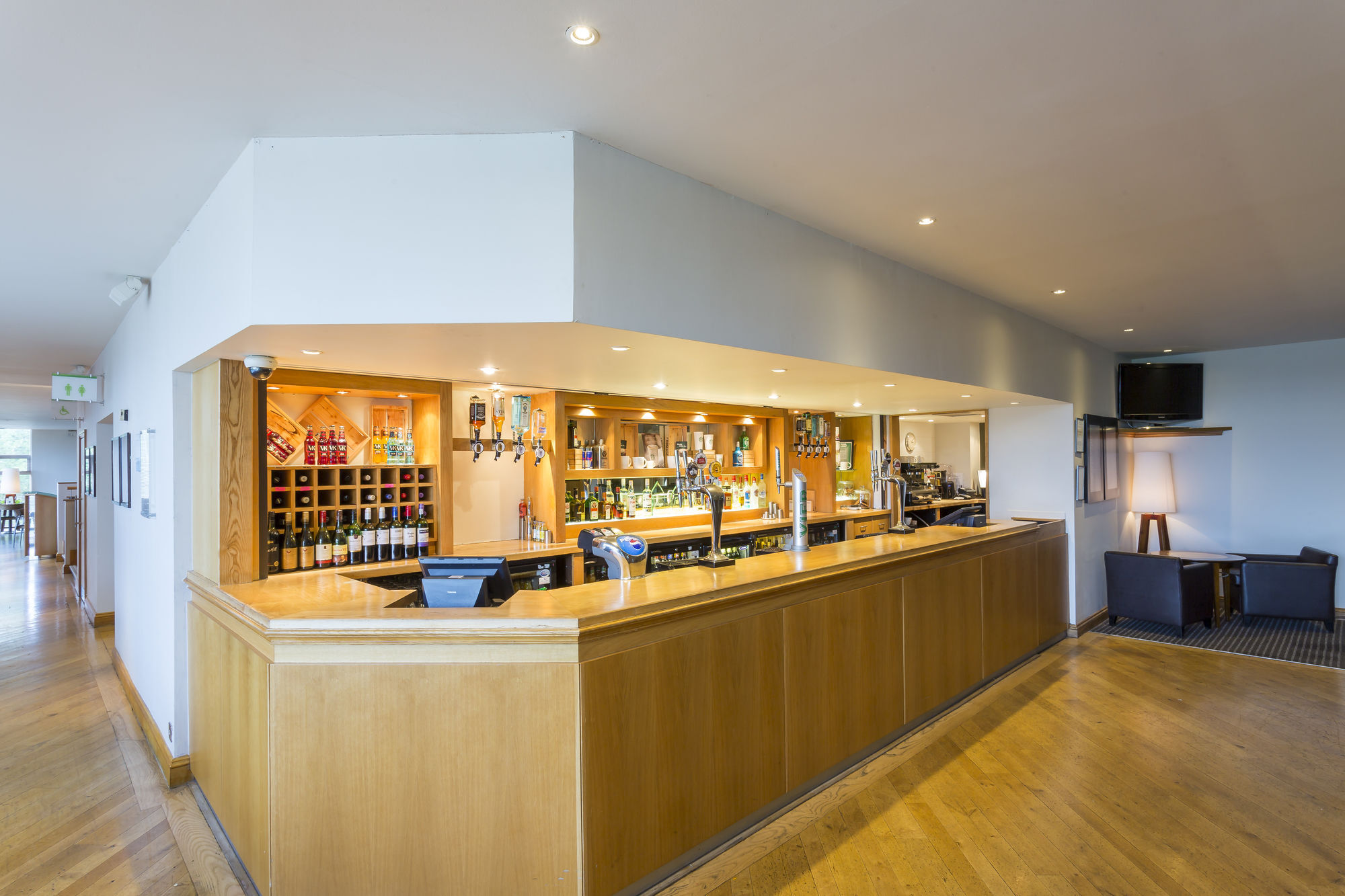 Holiday Inn Rugby-Northampton M1 Jct18 By Ihg Crick  Extérieur photo